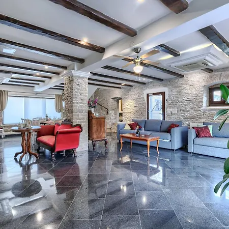 Casa de Férias Golden Roots By Interhome Pazin